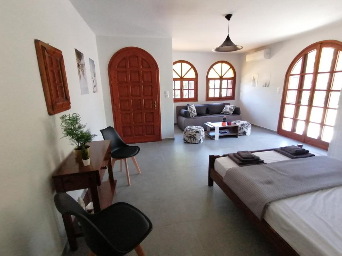 Casadelvilla Private Apartment Portocheli-Kosta 波多河丽 外观 照片